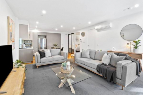 Pier Point 404- Luxe on Geelong Waterfront, 2 BDRM